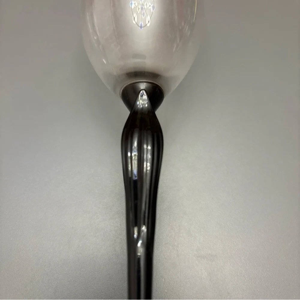 Mikasa TUSCAN Champaign Flutes Tulip Leaf Open Stem 1 Black & 1 Frosted Clear